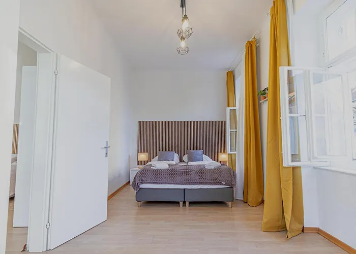 Stylish 2 Bedroom For Long Stays, Super * Viena