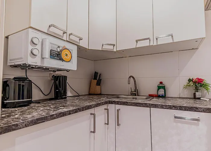 Apartamento Stylish 2 Bedroom For Long Stays, Super